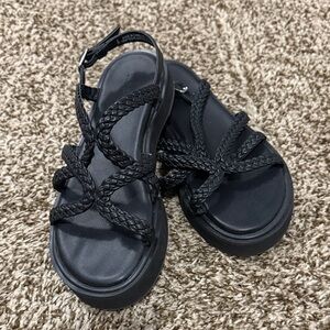 Old Navy Black Braided Sandals